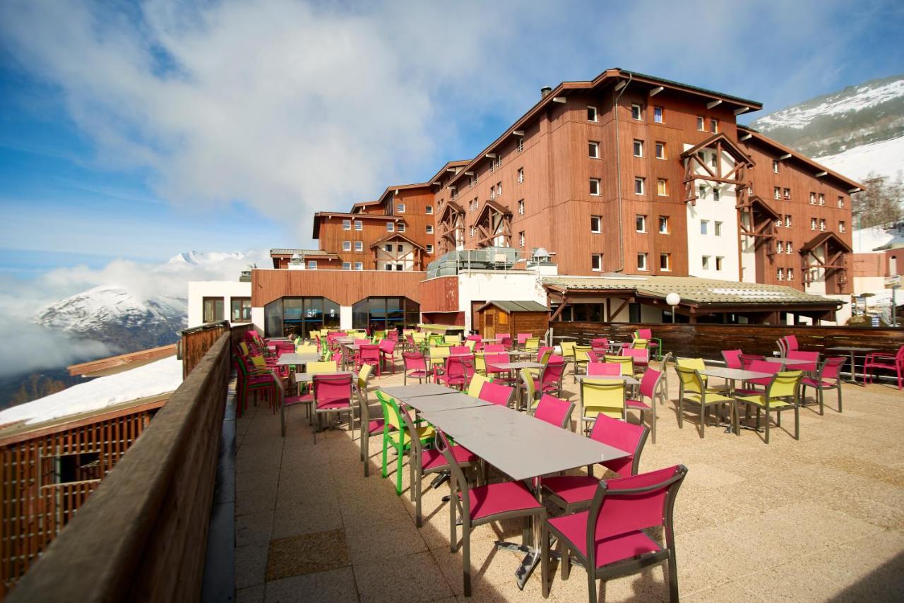 HOTEL VILLAGE CLUB LES 2 ALPES LES DEUX ALPES 3* (France) - de € 100 |  HOTELMIX